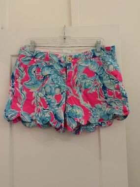 Lilly Pulitzer The Buttercup Stretch Short in Raz Berry Lobsters in Love Sz 6